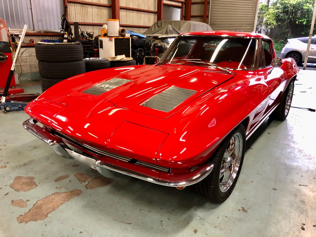 コルベット フロントビュー - 北九州輸入車